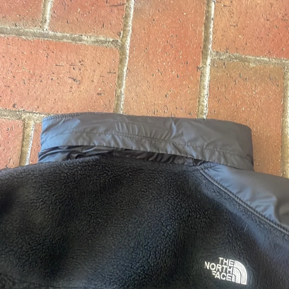 The North Face warm black